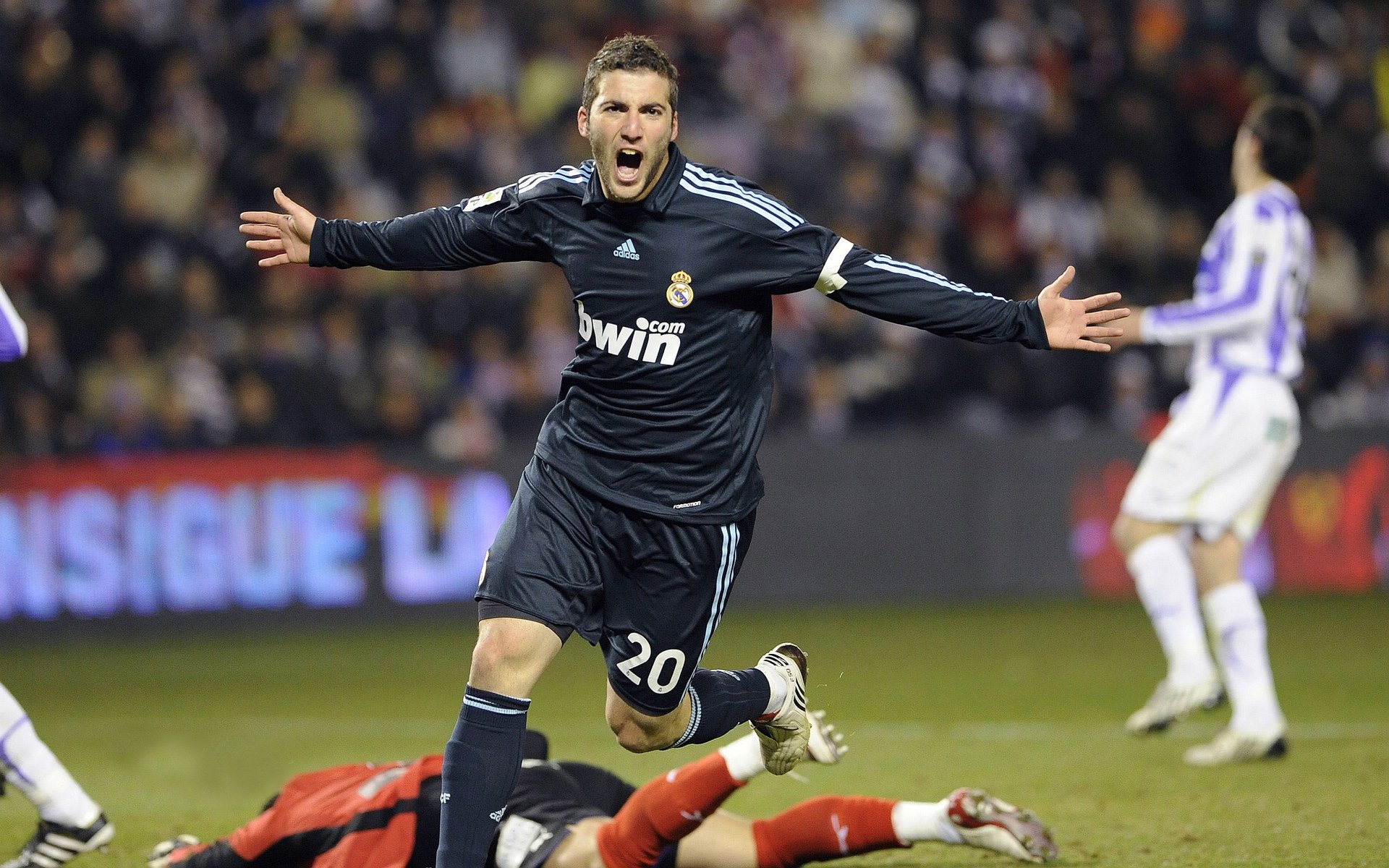 中超球员比赛经验值综合评分，中超得分